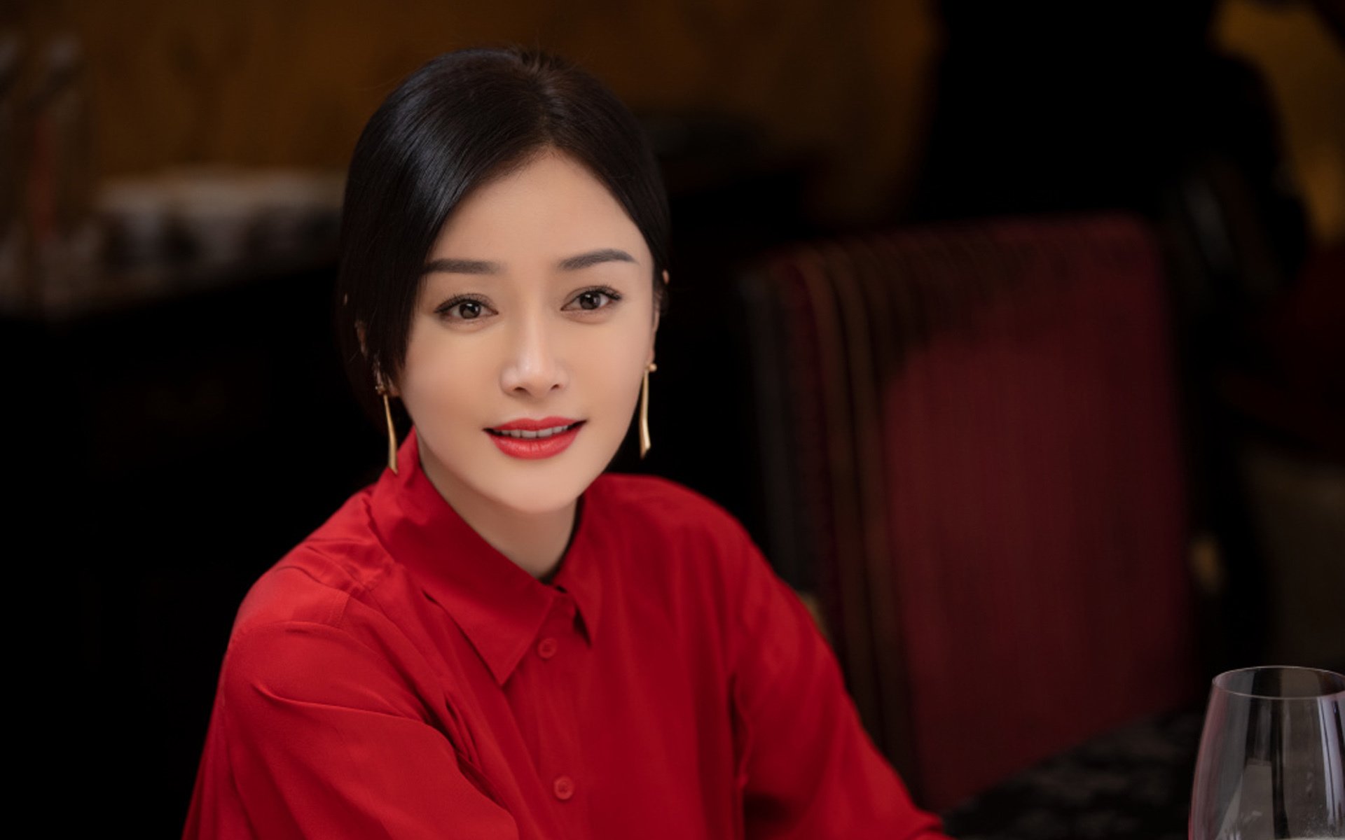 阿根廷主教练战术安排备受称道，阿根廷现任主教练
