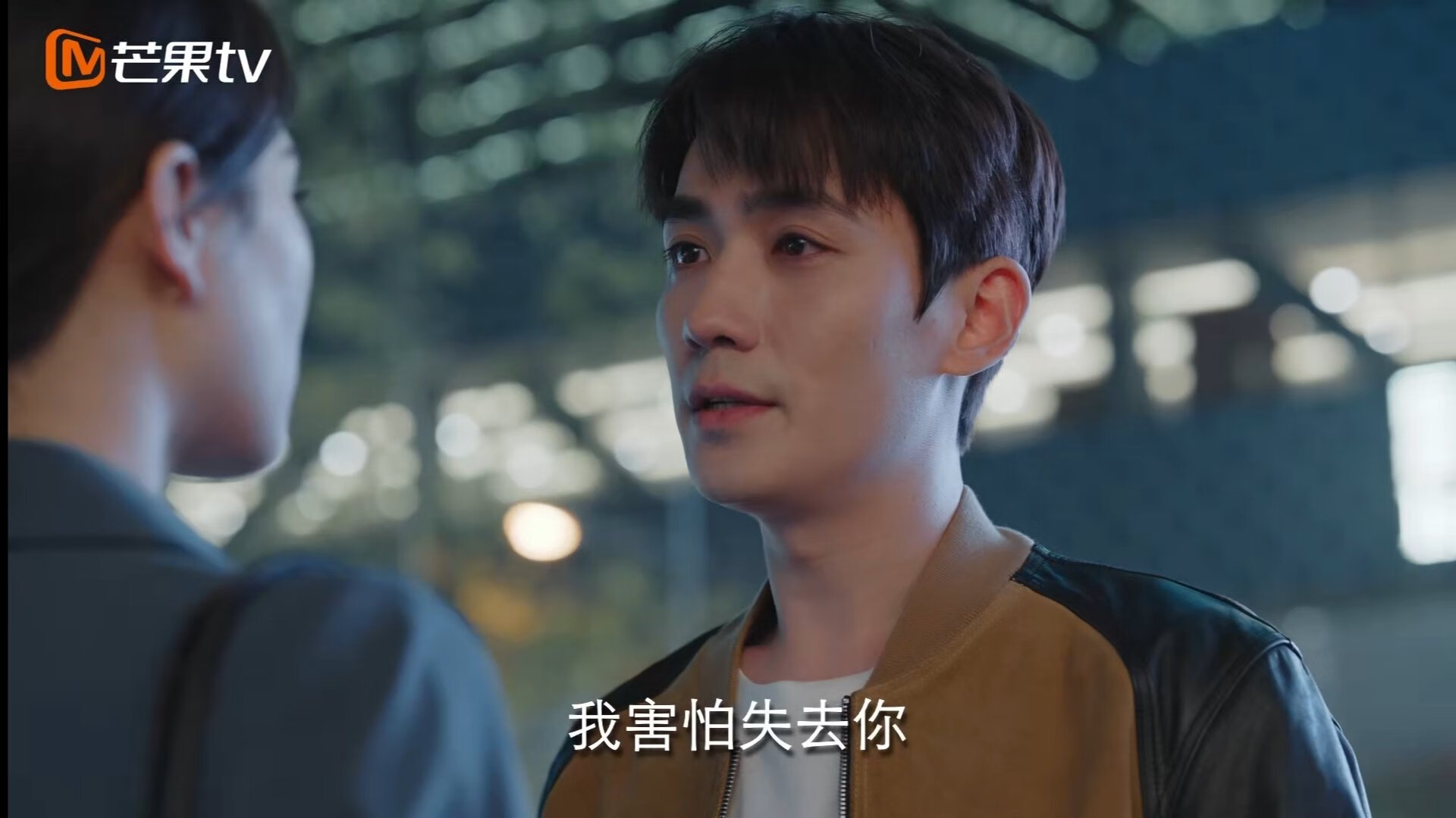 仰泳技术差距小 中国选手经验稍逊，仰泳示范